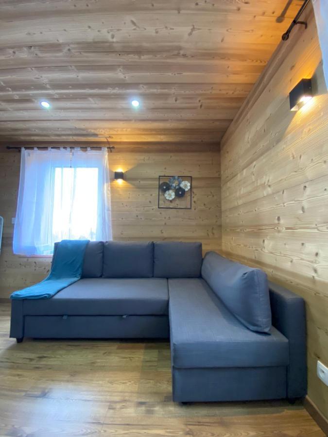 Les Chalets Bambi & Jacuzzi Privatif Ла-Бресс Экстерьер фото